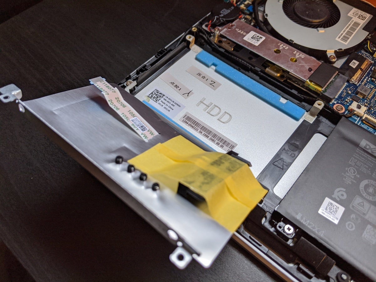 Dell Inspiron 15 7000 -  SSD Enclosure (Open)