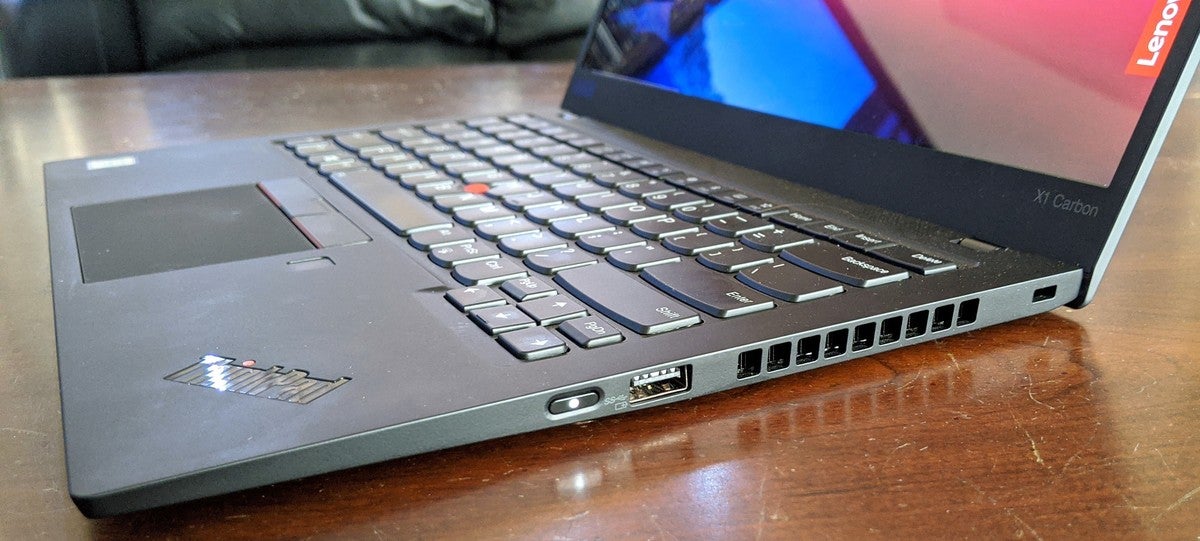 Lenovo ThinkPad X1 Carbon 7th Gen right side