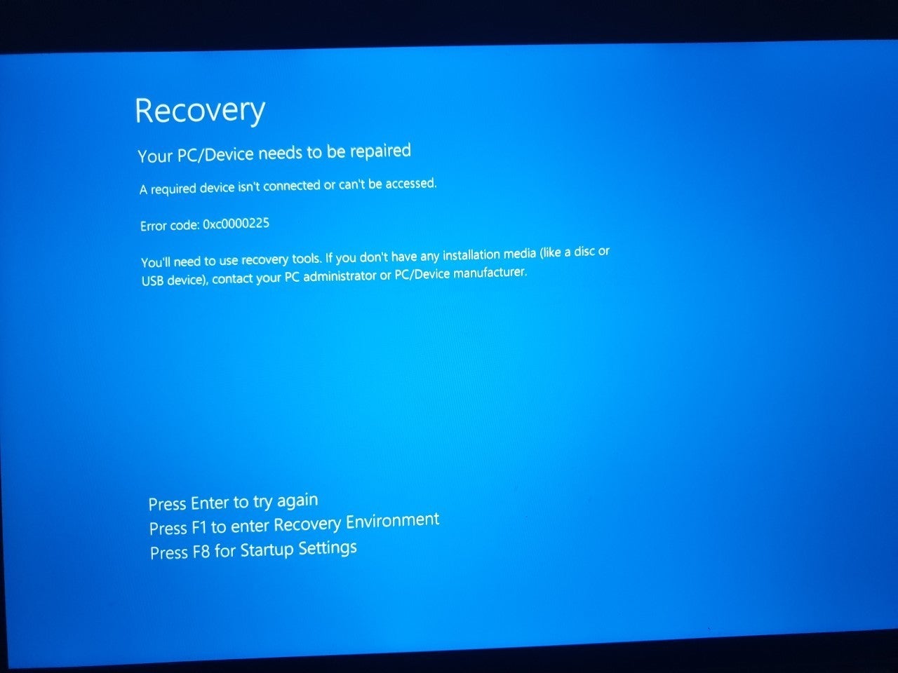 My Mac shows a Windows recovery screen at startup. What gives? | Macworld