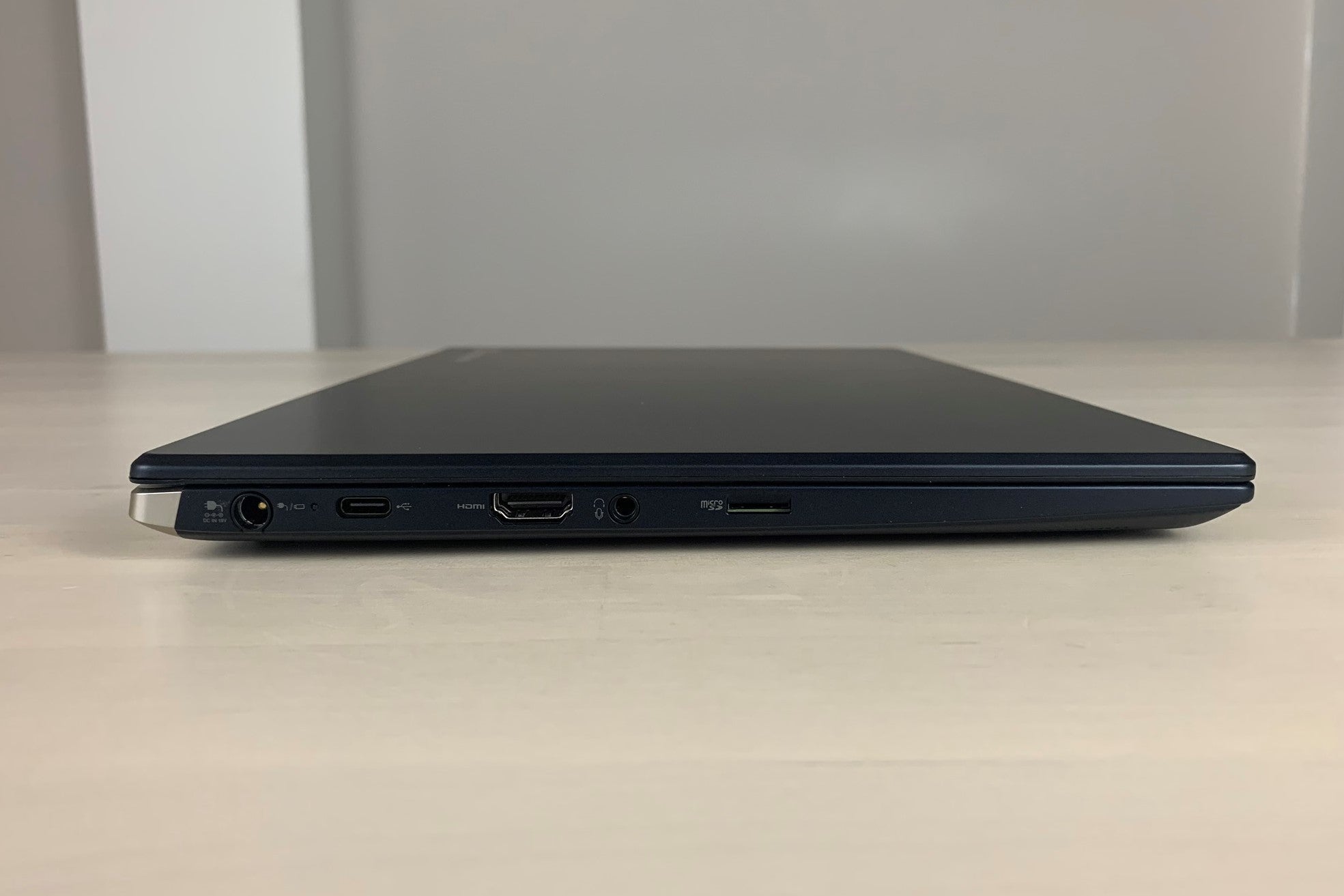 Dynabook Portege X30L review: Comet Lake power in a featherweight shell ...