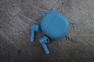 oneplus buds with case