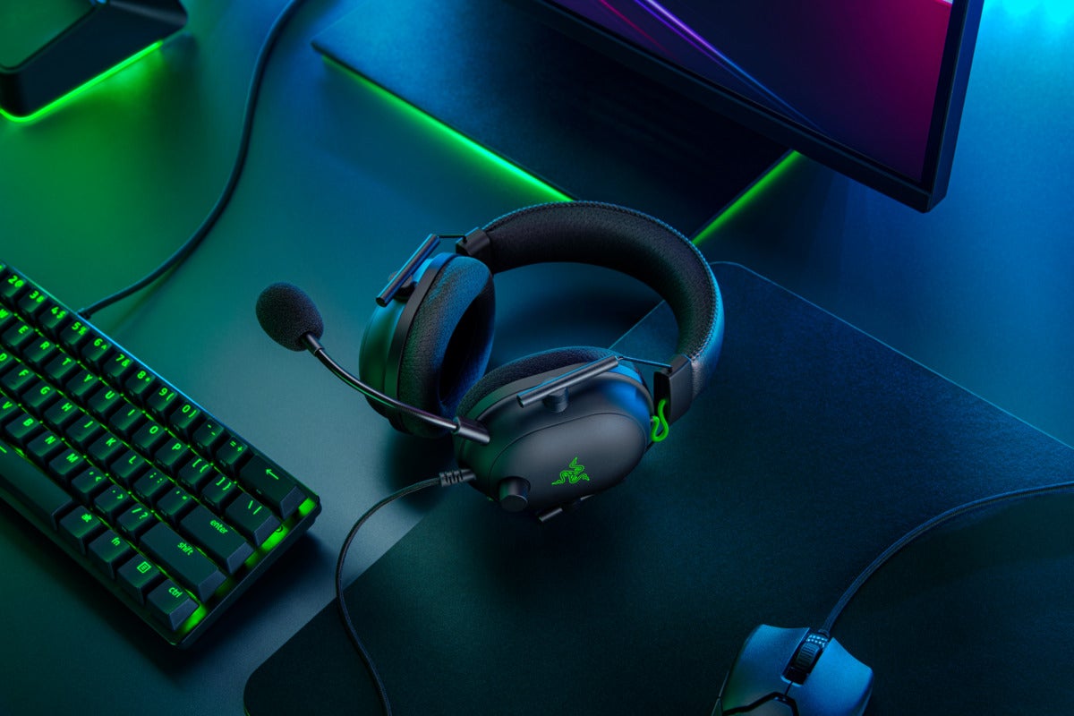 razer blackshark v2 2020 product image 2 large