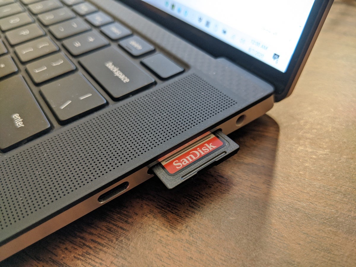 Why Your Laptop S Sd Card Reader Might Be Terrible Pcworld