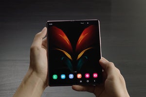 samsung galaxy z fold 2 open