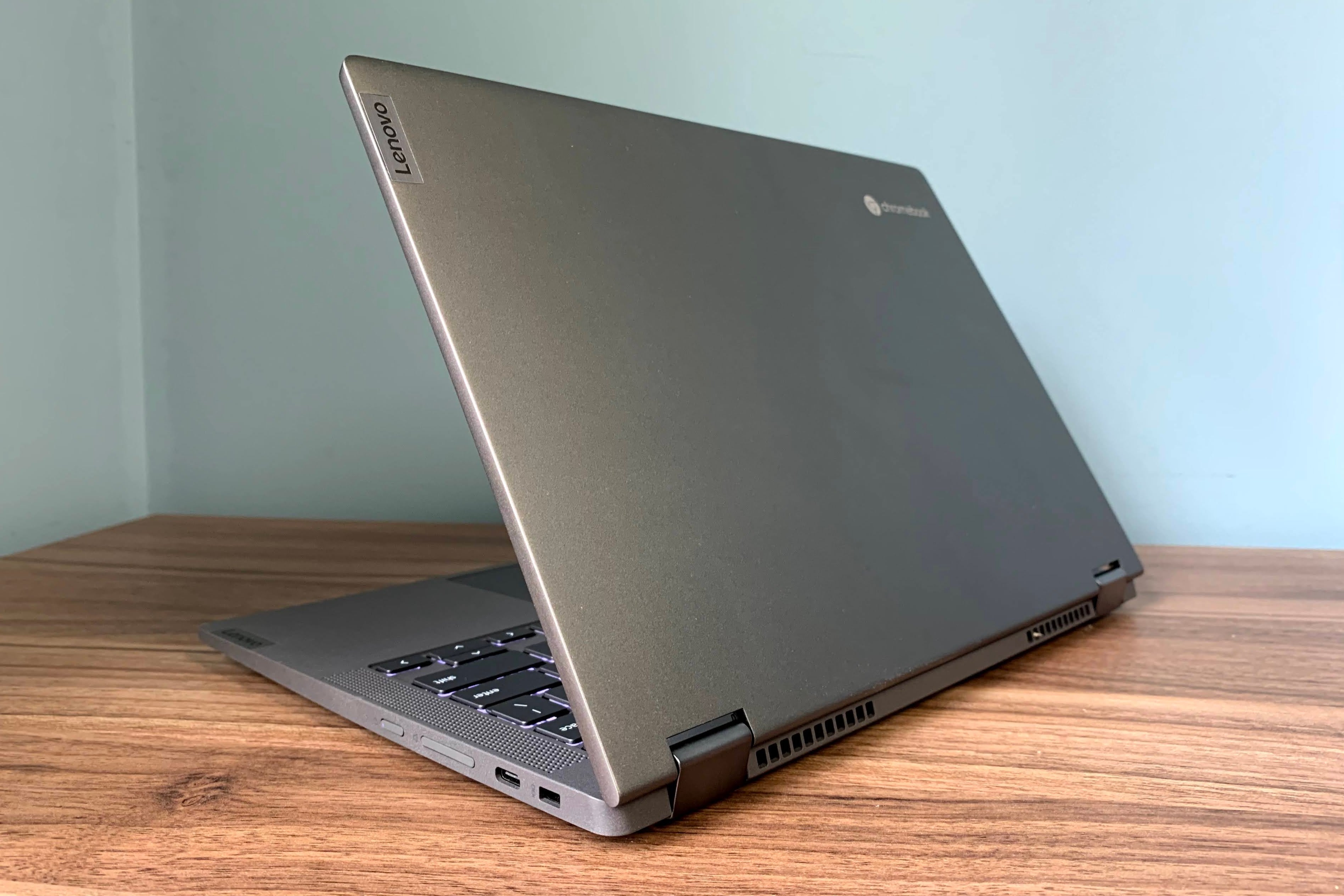 Lenovo Flex 5 Chromebook review: An affordable 2-in-1 for school or ...