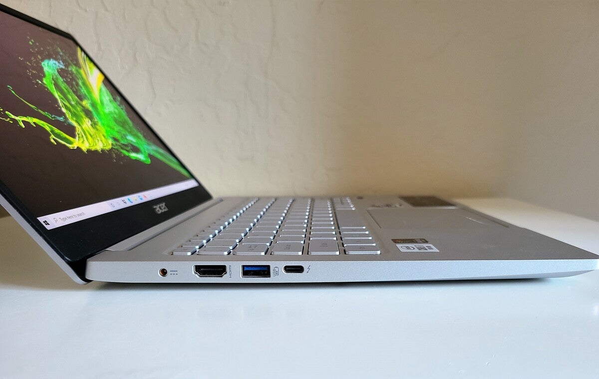 Acer Swift 3 (SF313-52) left side