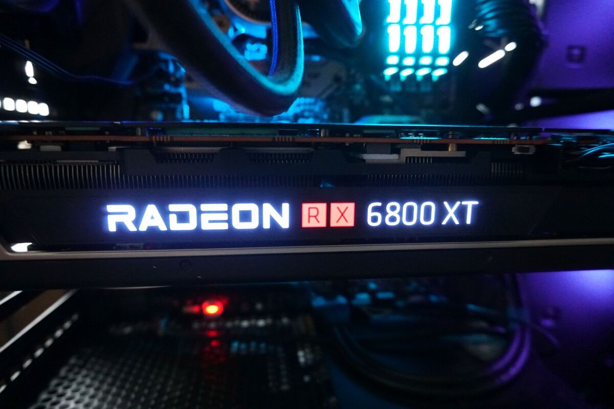 XFX RX 6800XT MERC 319 AMD Radeon 16 Go GDDR6 3xDP 1xHDMI