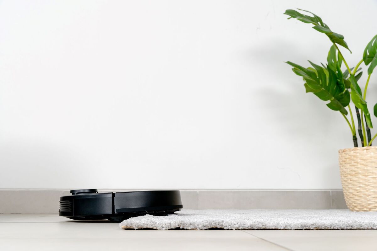 wyze robot vacuum lifestyle