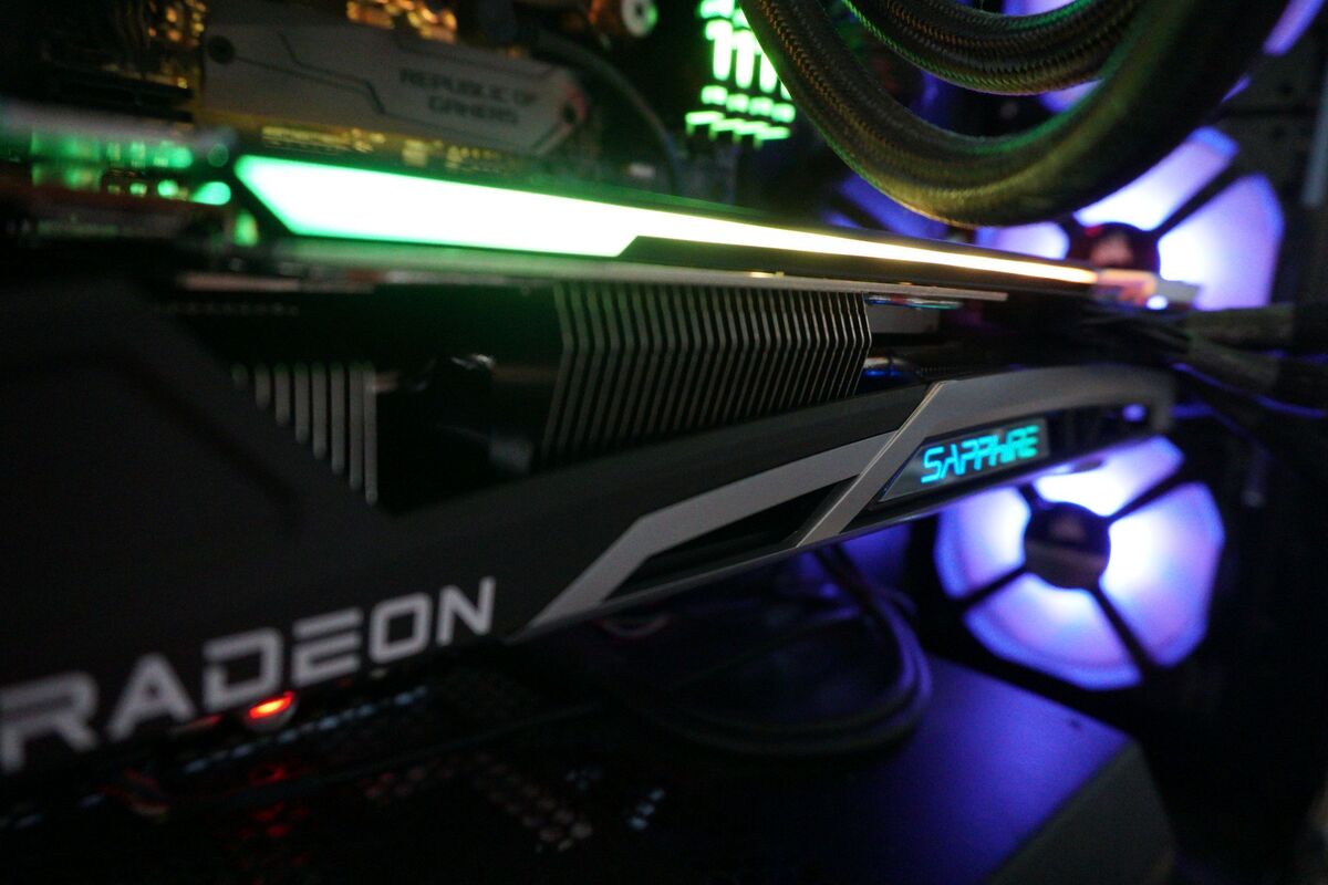 Sapphire Nitro+ Radeon RX 6800 XT review: Killer software speeds