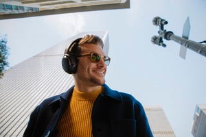 jbl tour one adaptive noise cancelling