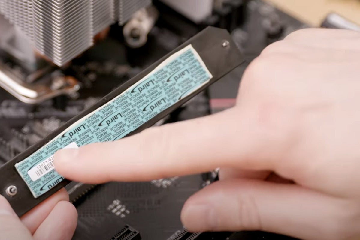 How install an SSD in a desktop PC |