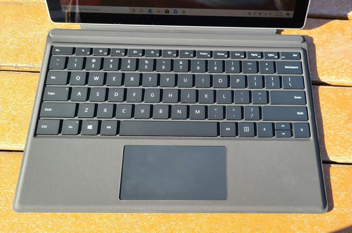 Microsoft surface pro 7+ type cover keyboard