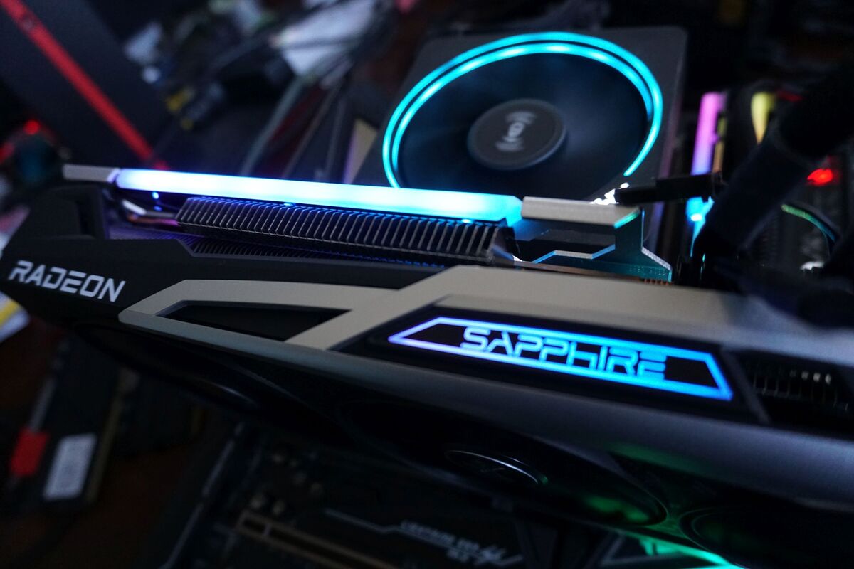 Sapphire Nitro+ Radeon RX 6700 XT review: Performance-boosting Trixx |  PCWorld