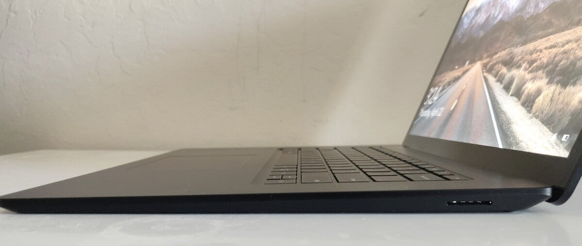 Microsoft Surface Laptop 4 right side long