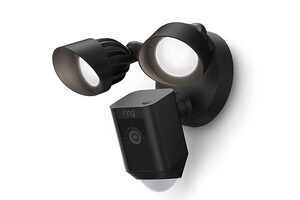 ring floodlight cam wired plus