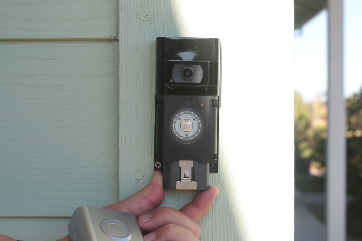 ring video doorbell 4 battery