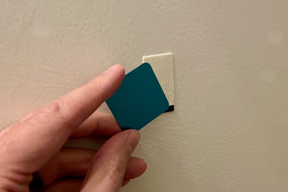 wyze night light mounting plate