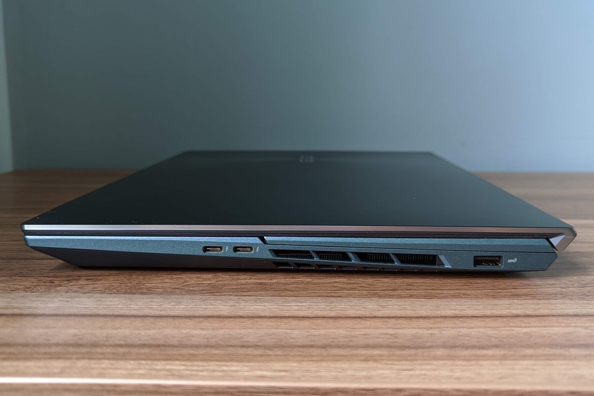 asuszenbookproduoright 100899110 large | Asus Zenbook Pro Duo 15: The Biggest, Most Powerful Laptop Ever https://images.idgesg.net/images/article/2021/08/asuszenbookproduoright-100899110-large.jpg?auto=webp
