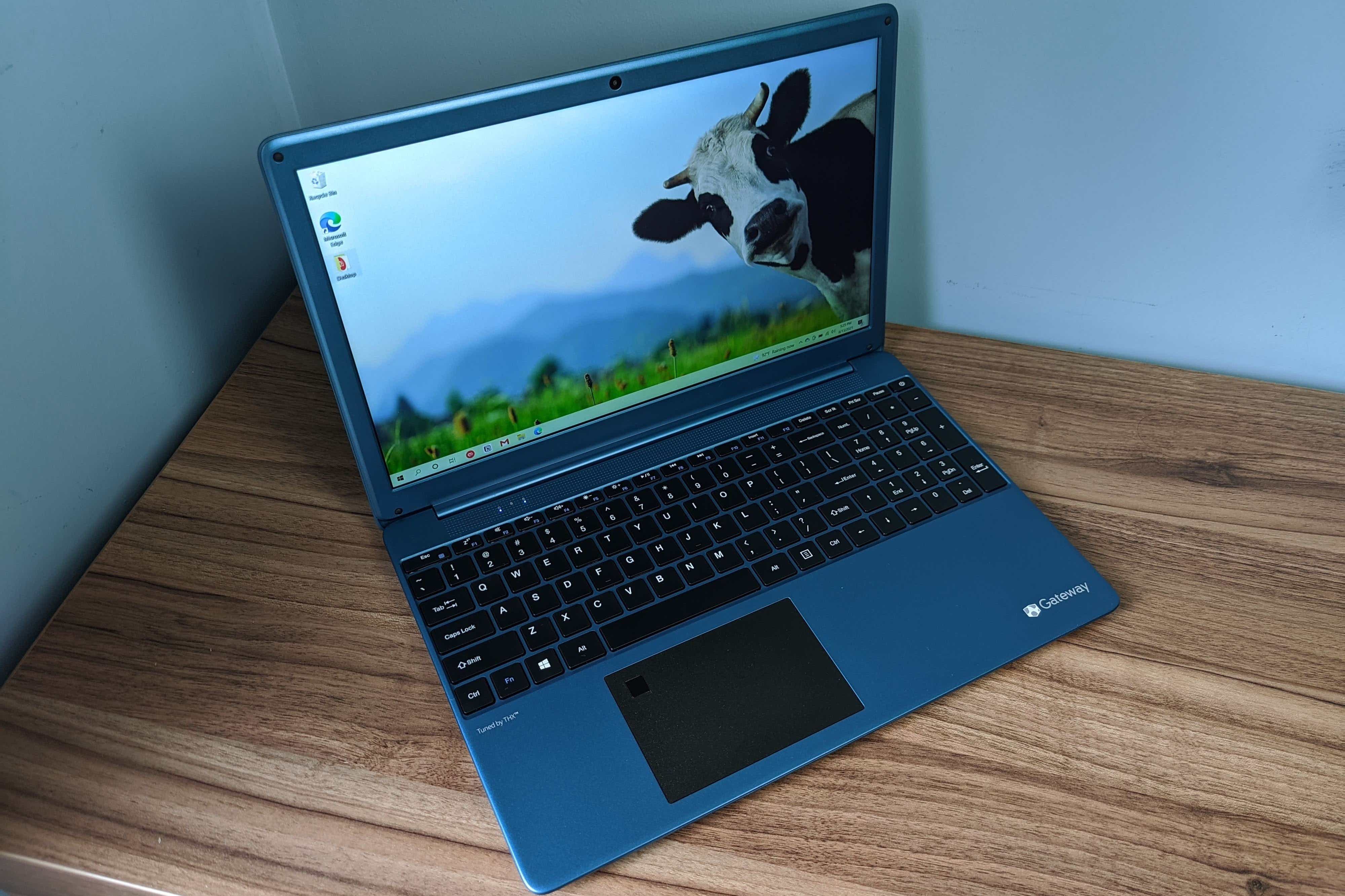 poarta 15.Notebook Ultra subțire de 6 inci