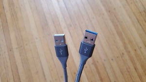 amazon usb c to a look same