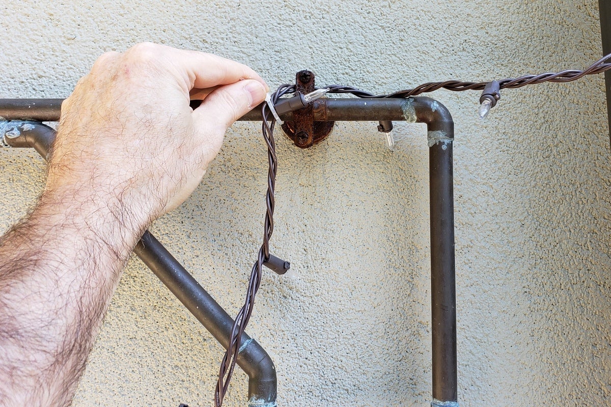 outdoor string
