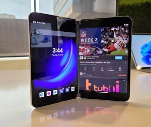 Microsoft surface duo 2