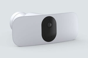arlo pro 3 floodlight