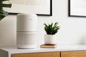 levoit core 300s lifestyle image 2