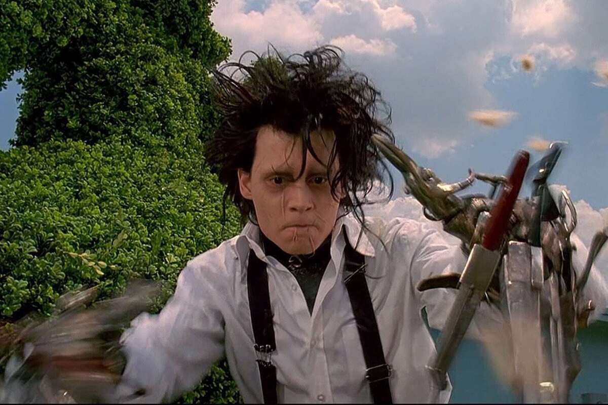 A scene from ‘Edward Scissorhands’