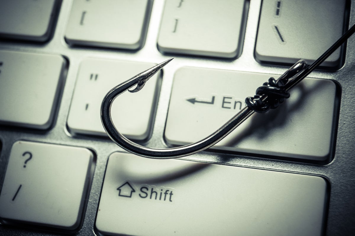 Image: Sponsored by Sophos: New Dirty Tricks and the Latest Insights on Phishing