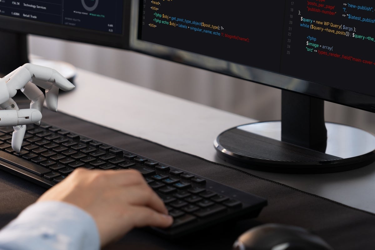 Image: Here's why half of developers will soon use AI-augmented software 