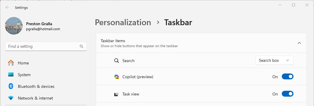 copilot windows turn off taskbar icon