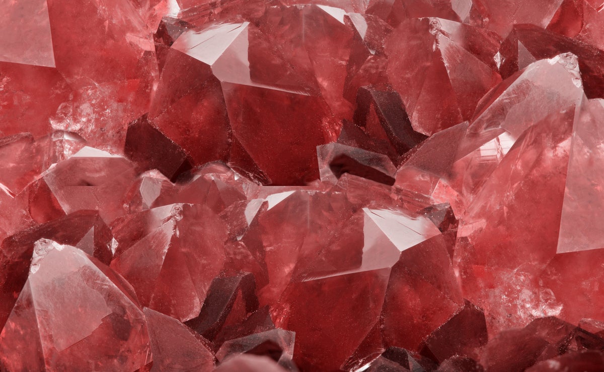 pile of poorly sorted red ruby crystals
