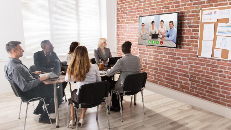 Google Hangouts Meet