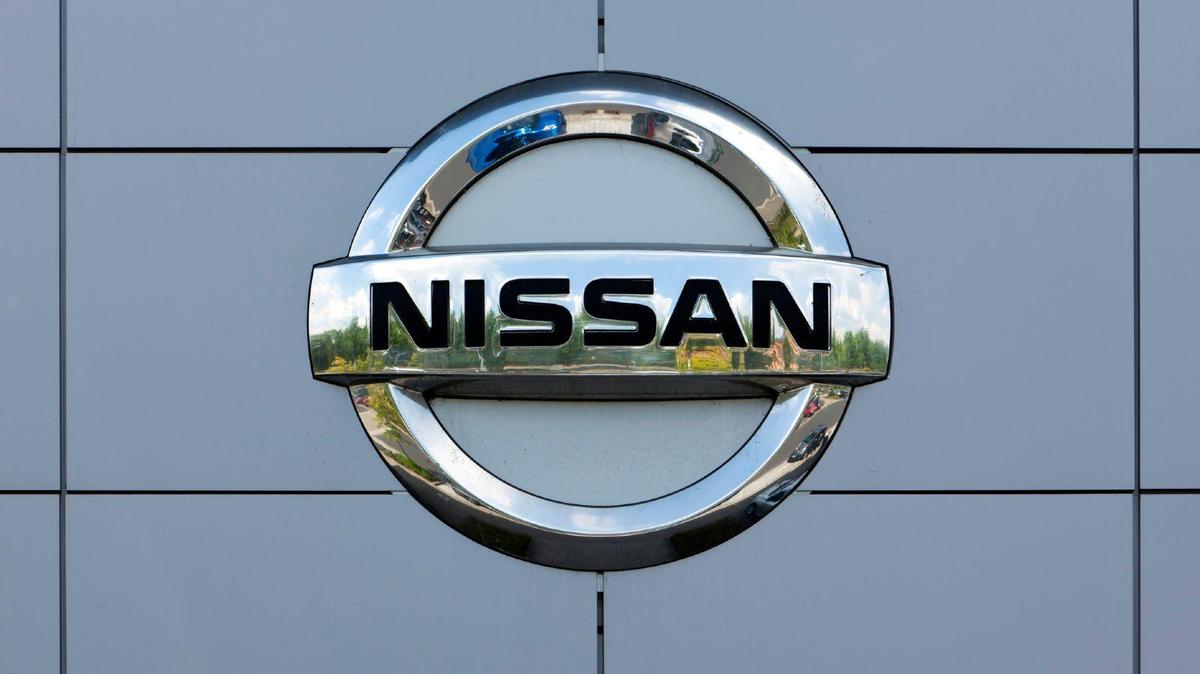Nissan’s airbag glitch
