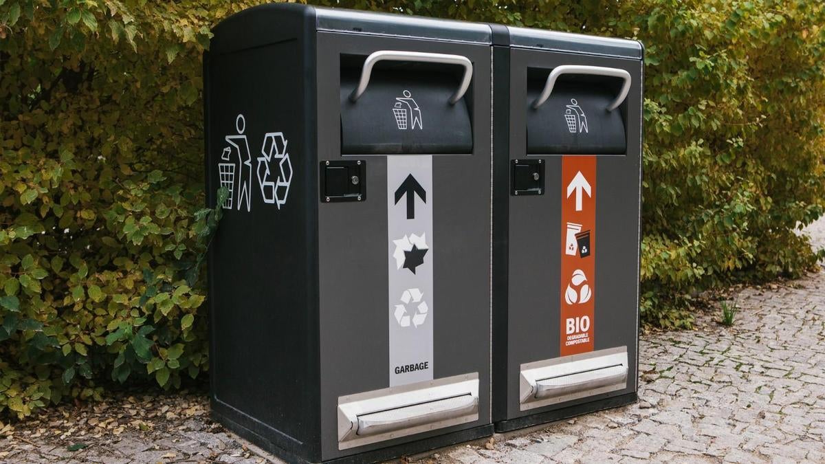 Smart bins