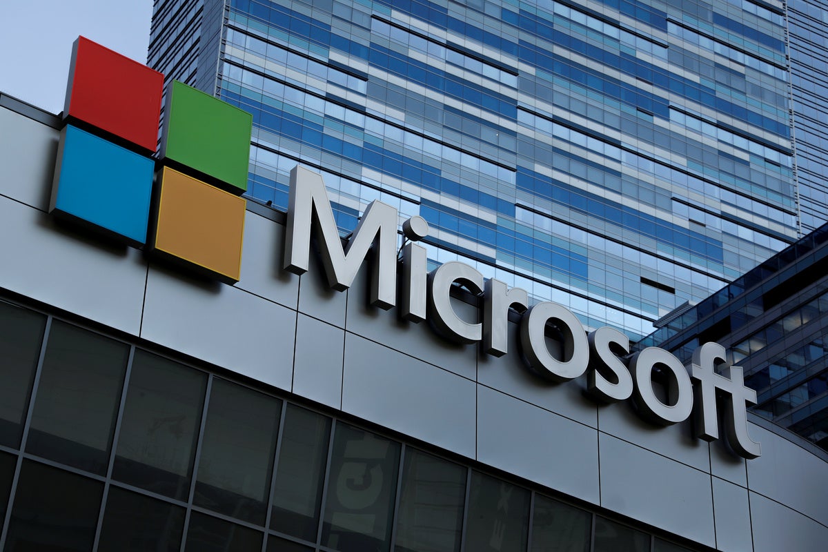 Image: Not dead yet: Windows Server 2008 users have options