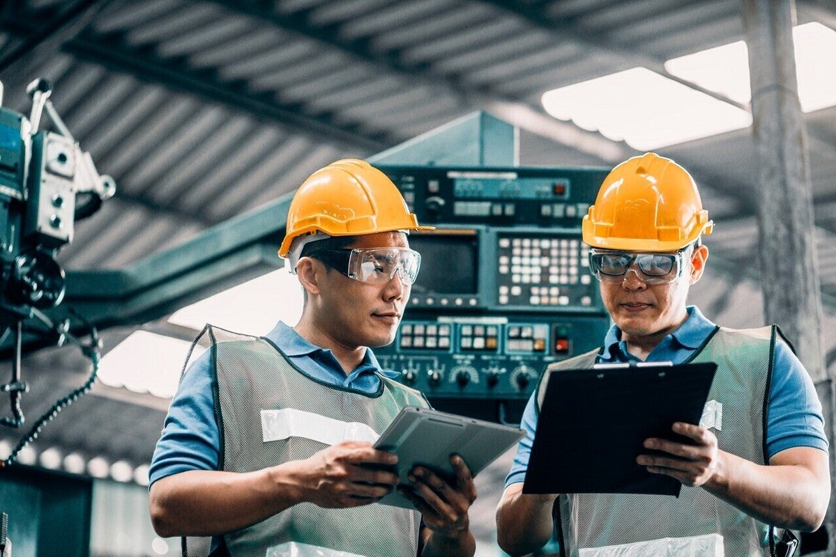 Image: 6 industries where private 5G makes sense