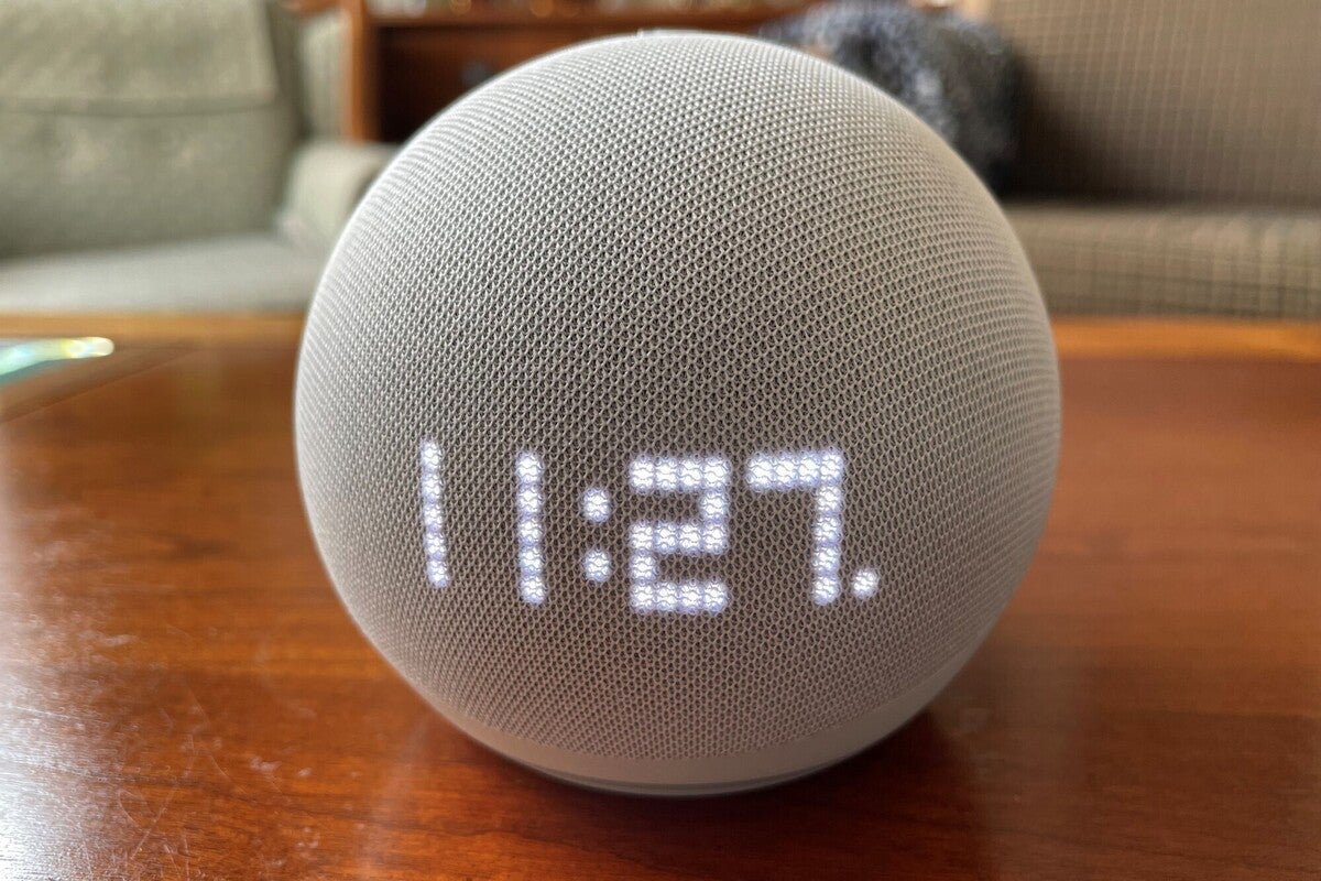 Time displayed on Amazon Echo Dot with Clock (5th Gen)