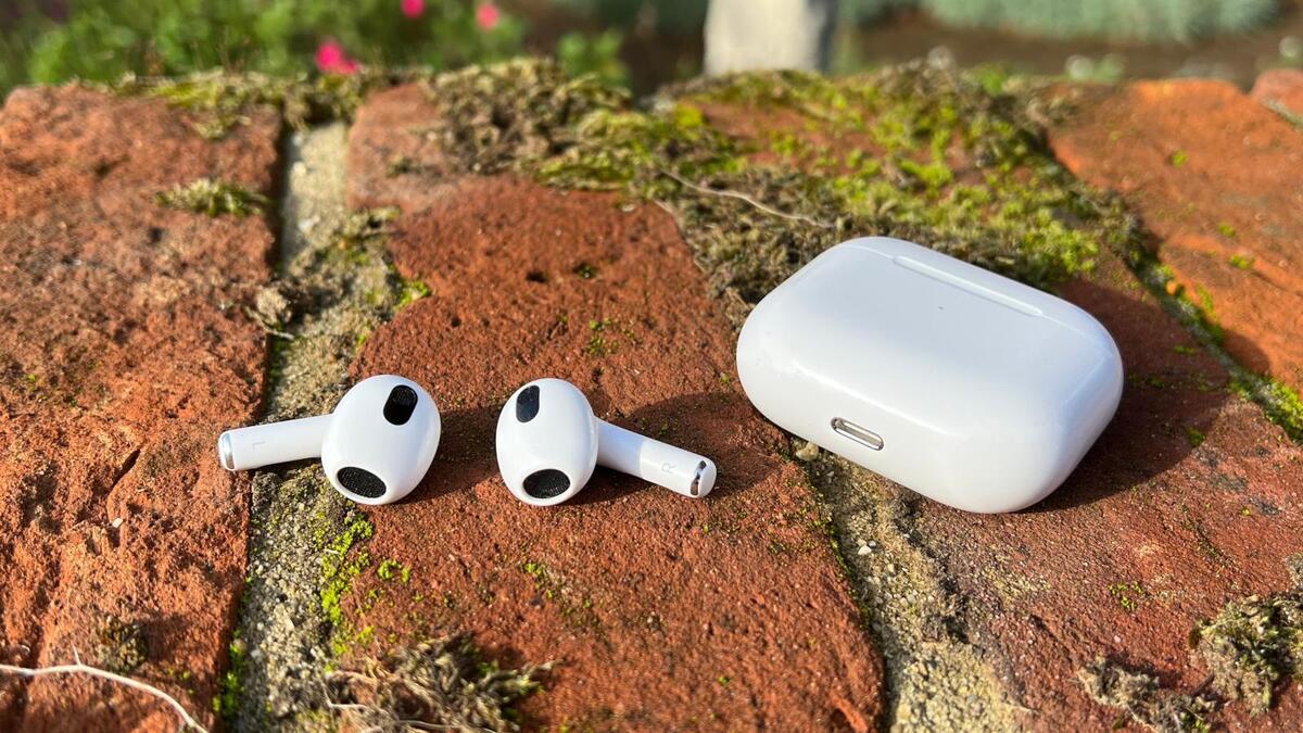 3rd gen AirPods out of case