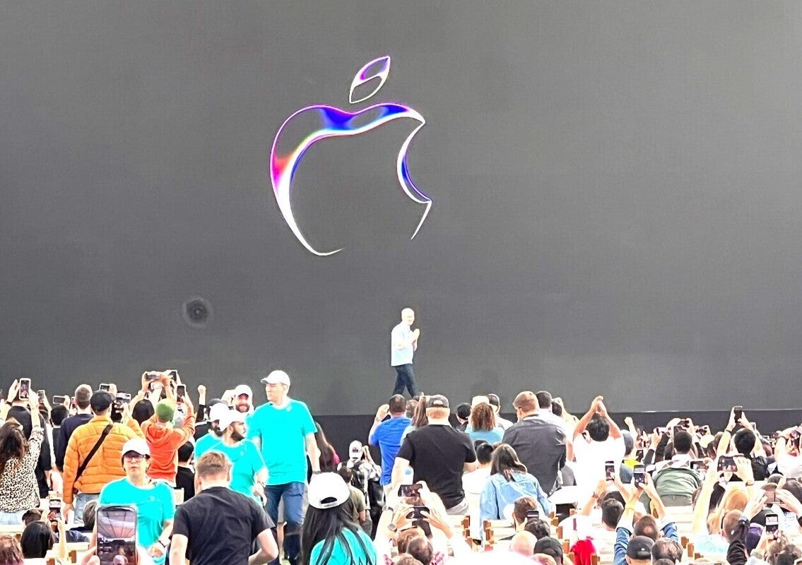 Image: Three-quarters of large US firms now using more Apple devices â survey